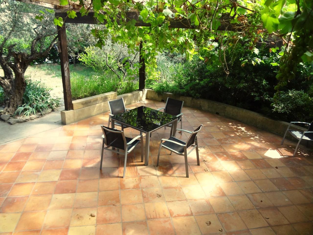 Les Olives Apartment Uzès Exterior foto
